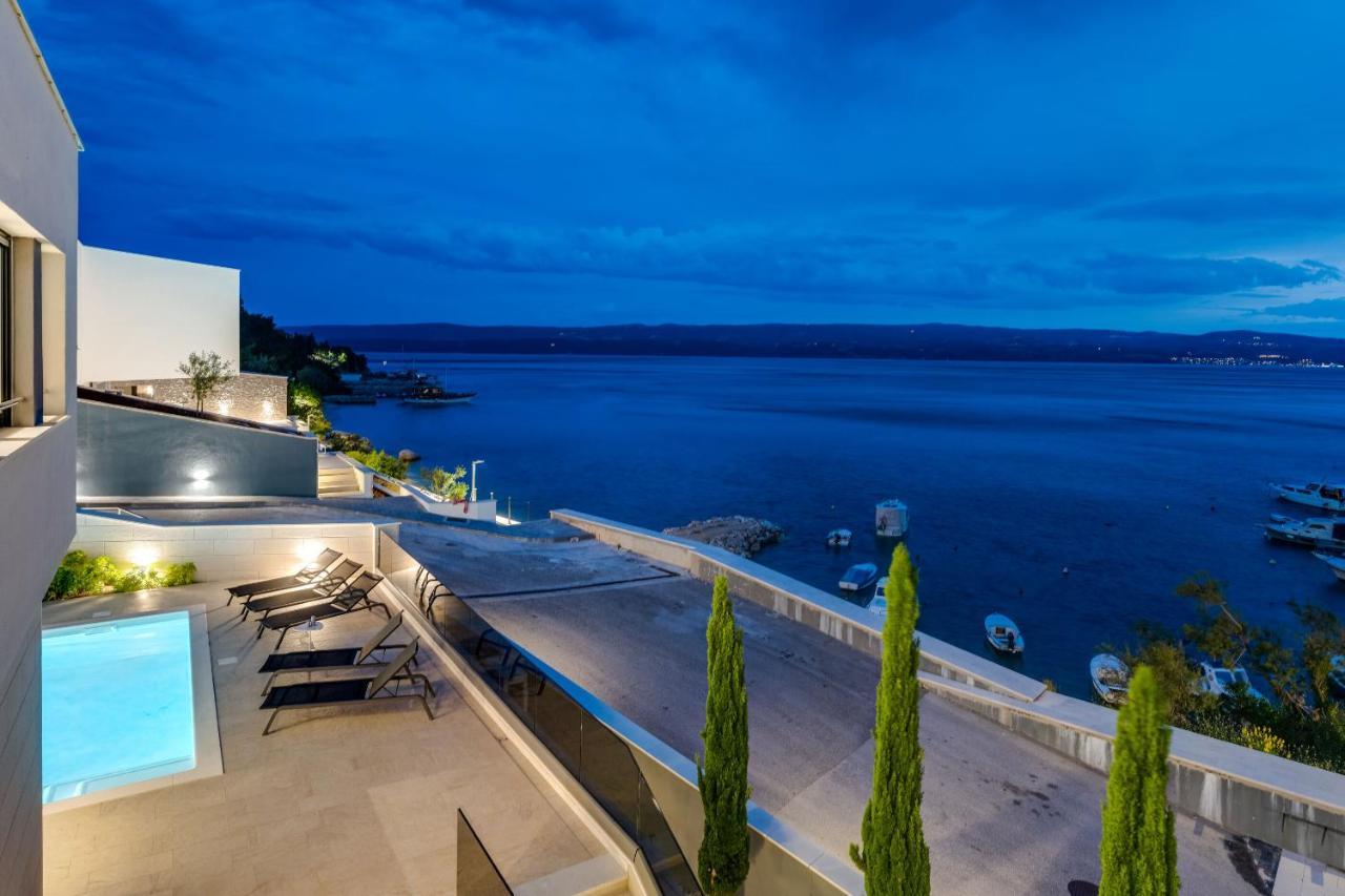 Villa Petra Omis Exterior photo