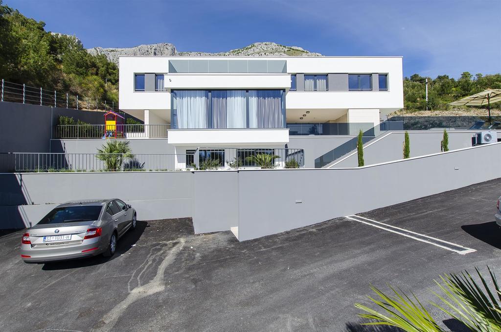 Villa Petra Omis Exterior photo